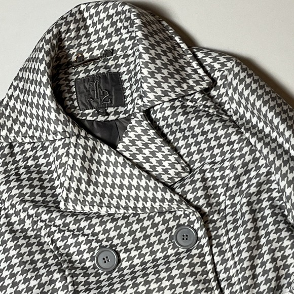 Jou Jou Jackets & Blazers - J2 by Jou Jou Houndstooth Jacket Sz S Gray White Button & Tie Preppy Light Coat